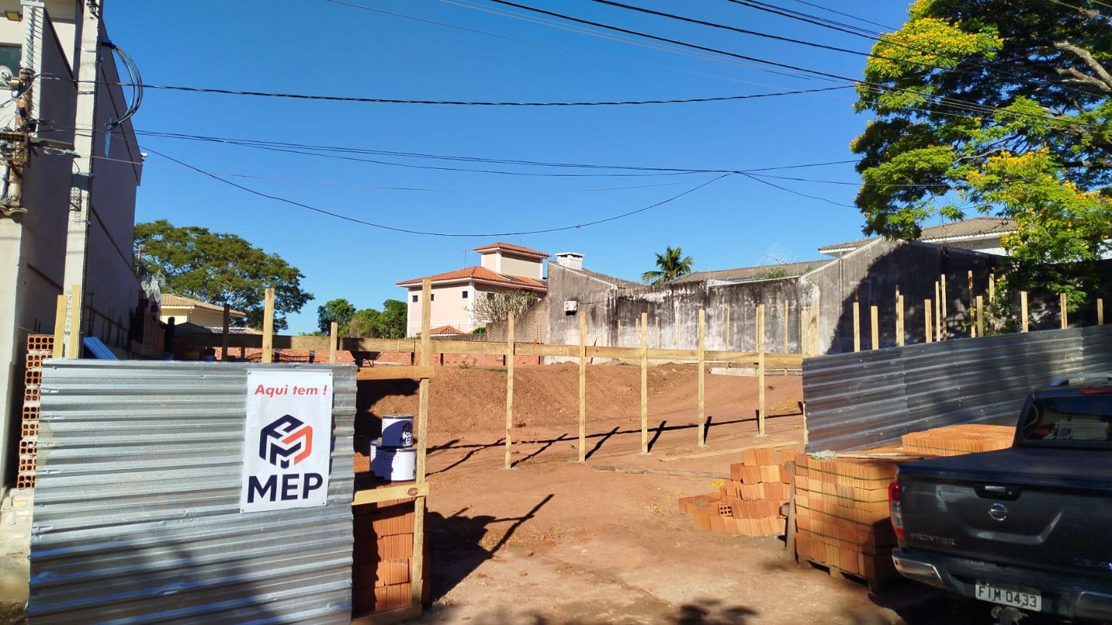 Canteiro de obra com argamassa polimérica MEP